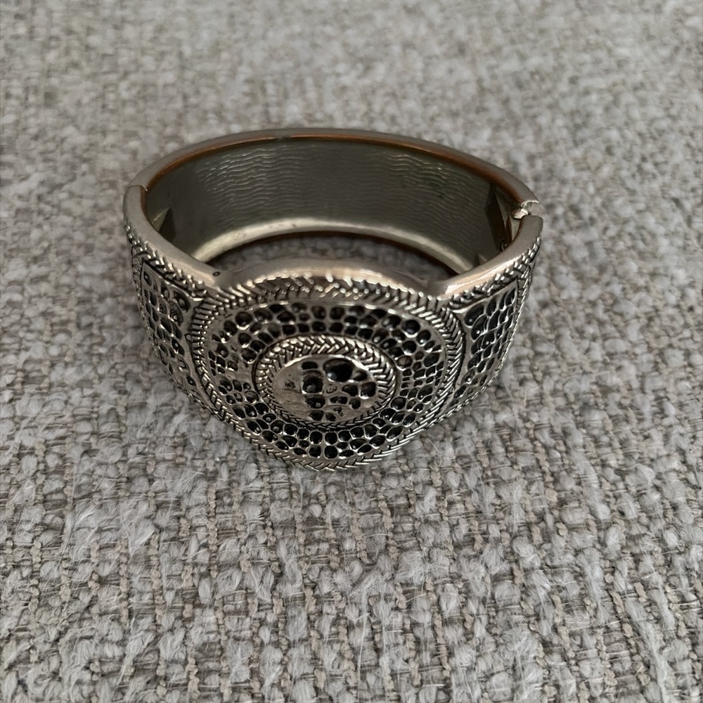 Silver Textured Bracelet